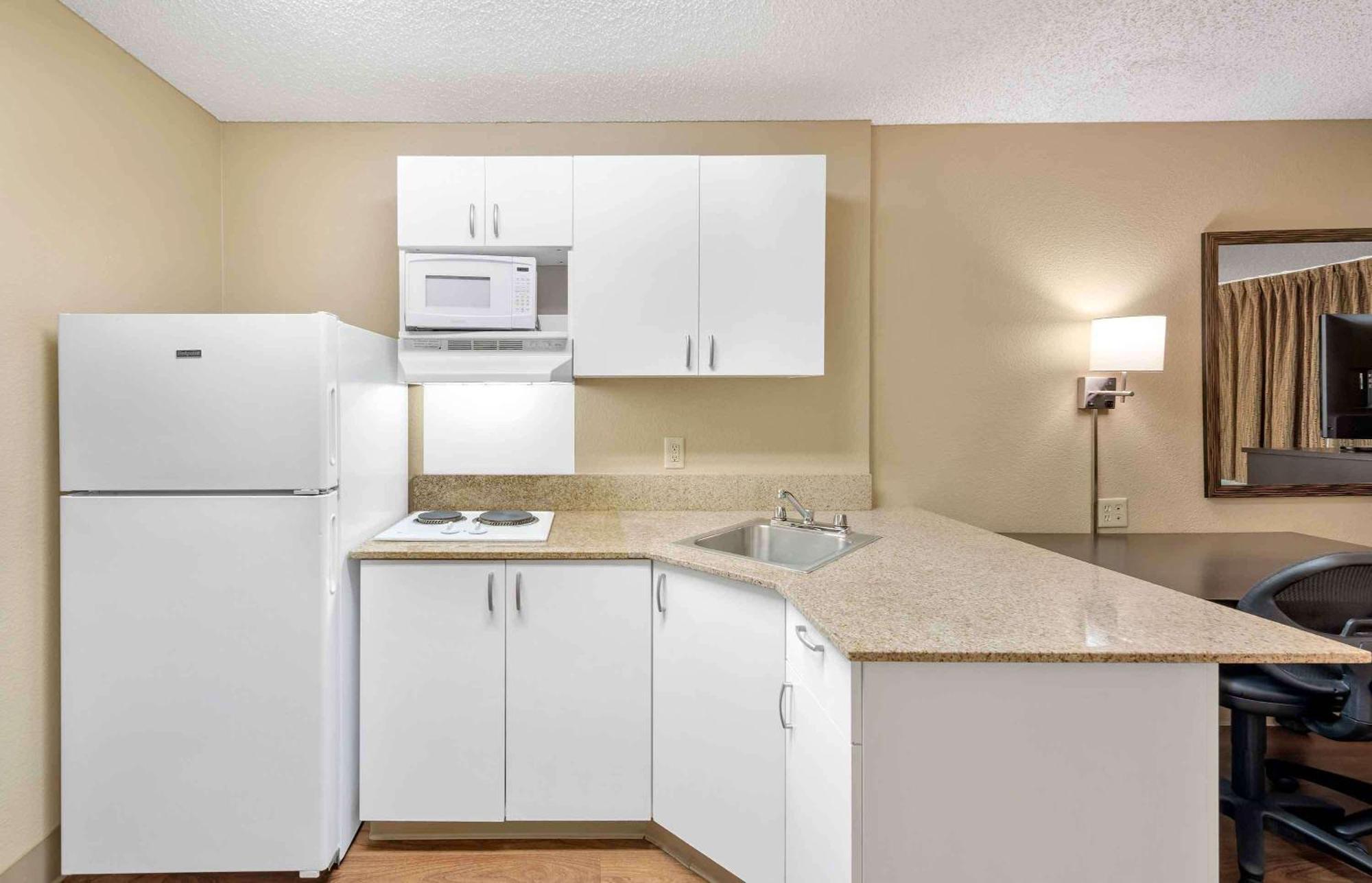 Extended Stay America Suites - Los Angeles - Chino Valley Exterior foto
